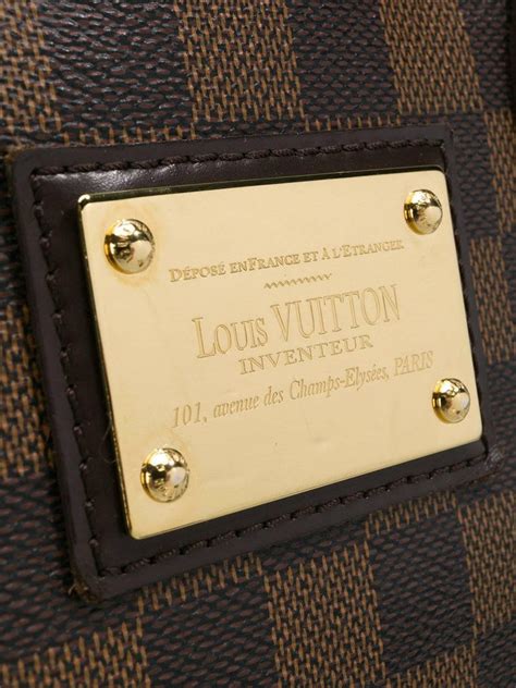 depose en france et etranger louis vuitton|louis vuitton handbag stamp.